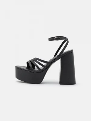 Foto van product Sandalen MADDEN GIRL zwart