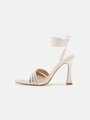 Foto van product Sandalen met hoge hak Raid crème