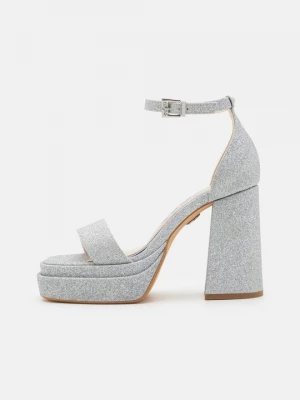 Foto van product Sandalen met plateauzool Buffalo zilverkleurig