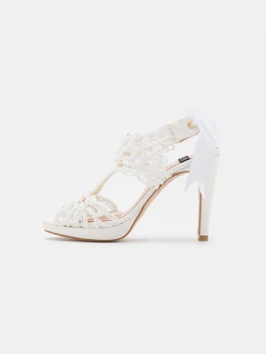 Foto van product Sandalen met plateauzool LAB BY AG wit