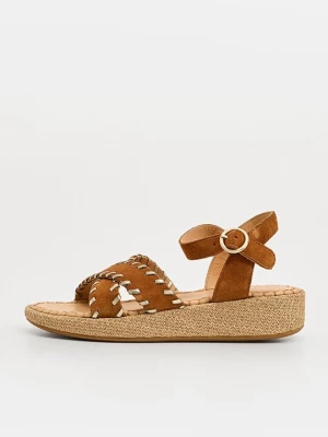 Foto van product Sandalen met plateauzool Pom d'Api camel