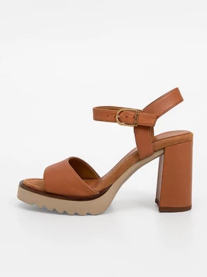 Foto van product Sandalen met plateauzool Unisa bruin