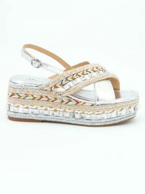 Foto van product Sandalen met sleehak Alma en Pena zilverkleurig