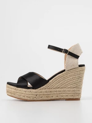 Foto van product Sandalen met sleehak CAFèNOIR zwart
