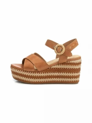 Foto van product Sandalen met sleehak Carmela camel