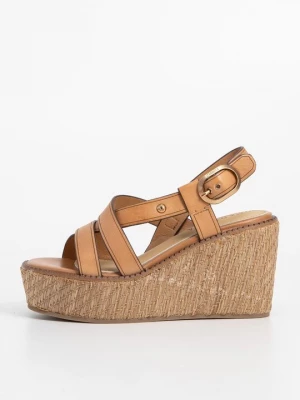 Foto van product Sandalen met sleehak Carmela camel