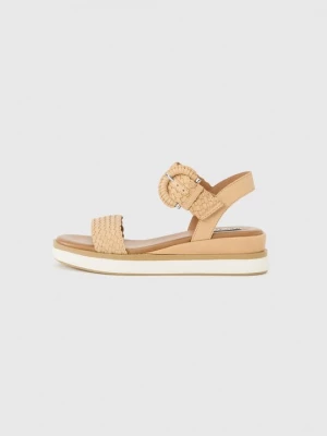 Foto van product Sandalen met sleehak Inuovo beżowy
