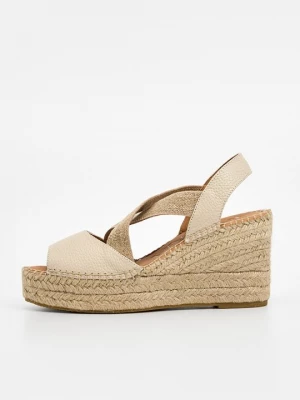 Foto van product Sandalen met sleehak Kanna crème