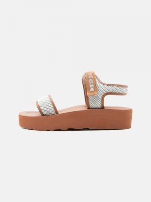 Foto van product Sandalen met sleehak LOVE MOSCHINO wit