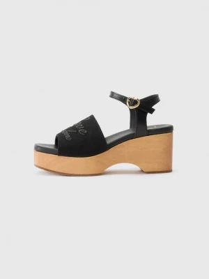 Foto van product Sandalen met sleehak LOVE MOSCHINO zwart