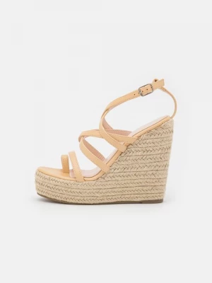 Foto van product Sandalen met sleehak Raid nude