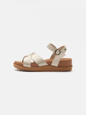 Foto van product Sandalen met sleehak Roxy goudkleurig