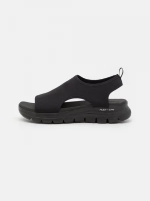 Foto van product Sandalen met sleehak Skechers zwart