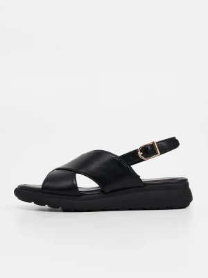 Foto van product Sandalen met sleehak Tamaris zwart