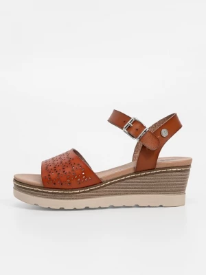Foto van product Sandalen met sleehak Xti cognac