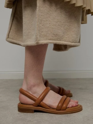 Foto van product Sandalen See By Chloé bruin