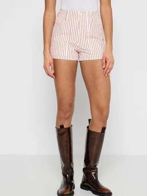 Foto van product Shorts Brixton rood