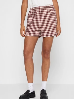 Foto van product Shorts Tommy Hilfiger bordeauxrood