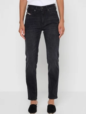 Foto van product Slim fit jeans Diesel rood