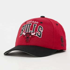 Foto van product Snapback Team Arch Classic Red NBA Chicago Bulls Mitchell & Ness