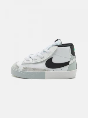 Foto van product Sneakers hoog Nike wit