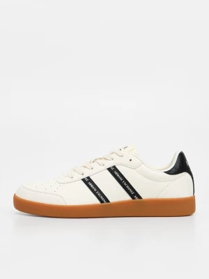 Foto van product Sneakers laag Armani Exchange crème