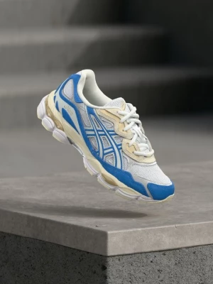 Foto van product Sneakers laag Asics crème