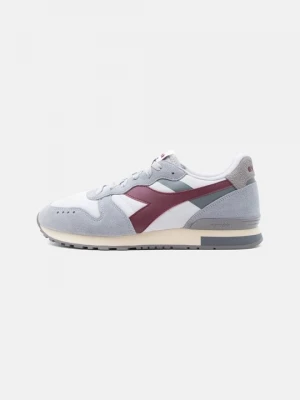 Foto van product Sneakers laag Diadora grijs