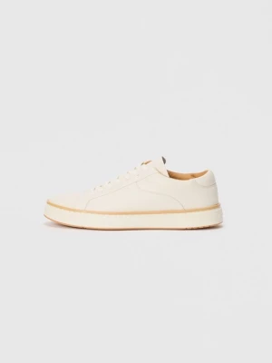 Foto van product Sneakers laag Emporio Armani crème