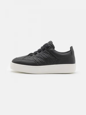 Foto van product Sneakers laag Emporio Armani zwart