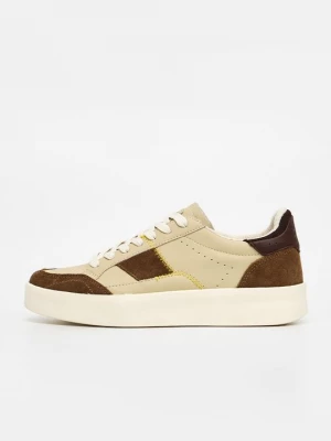 Foto van product Sneakers laag Gaudi zandkleur