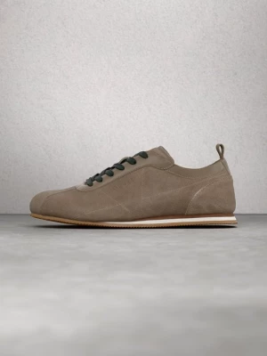 Foto van product Sneakers laag Guess bruin