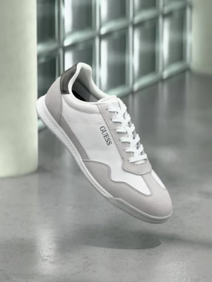 Foto van product Sneakers laag Guess grijs