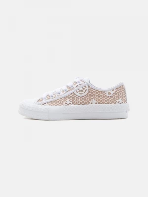 Foto van product Sneakers laag Guess wit