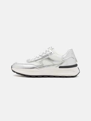 Foto van product Sneakers laag Marc O'Polo zilverkleurig