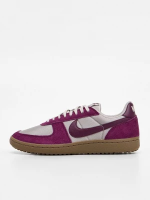 Foto van product Sneakers laag Nike bordeauxrood