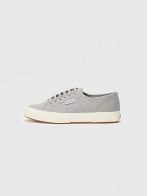 Foto van product Sneakers laag Superga lichtgrijs
