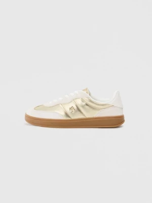 Foto van product Sneakers laag Tommy Hilfiger goudkleurig