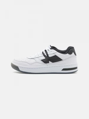 Foto van product Sneakers laag Under Armour wit