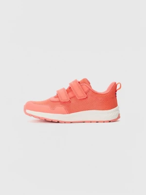 Foto van product Sneakers laag Viking koraalrood