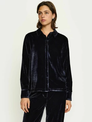 Foto van product Soft Rebels Blouse 'SRSolana' donkerblauw