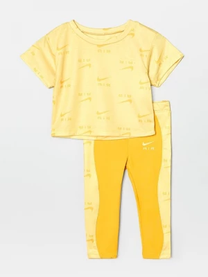 Foto van product Sport T-shirt Nike geel