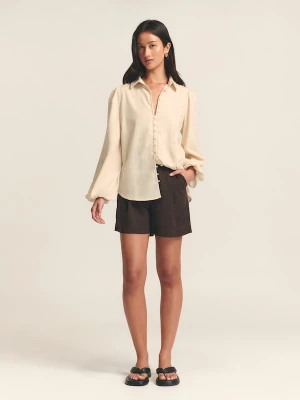 Foto van product St MRLO Blouse 'Pico' beige
