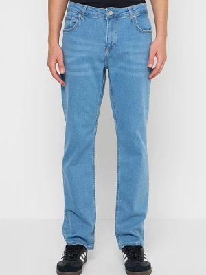 Foto van product Straight leg jeans DeFacto lichtblauw