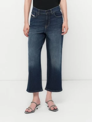 Foto van product Straight leg jeans Diesel rood