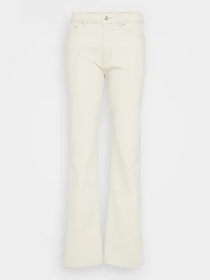 Foto van product Straight leg jeans Gina Tricot crème