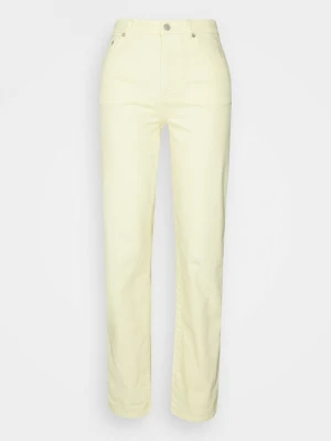 Foto van product Straight leg jeans Selected lichtgeel