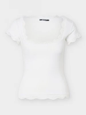 Foto van product T-shirt basic Gina Tricot crème