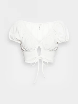 Foto van product T-shirt basic Nly by Nelly wit
