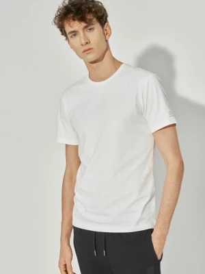 Foto van product T-shirt basic Ochnik wit